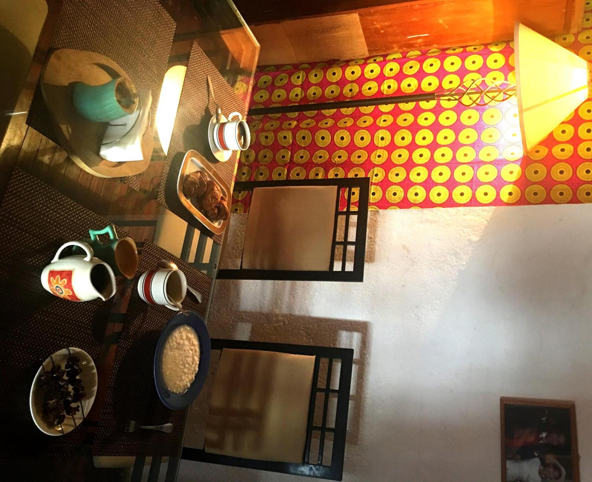 Le Fumoir Guest House Chambre Double Antananarivo Luaran gambar